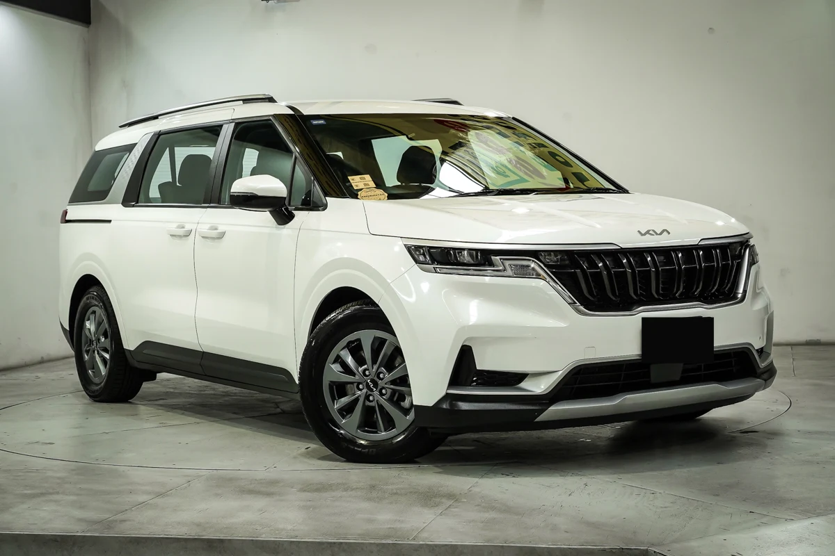 2023 Kia Carnival